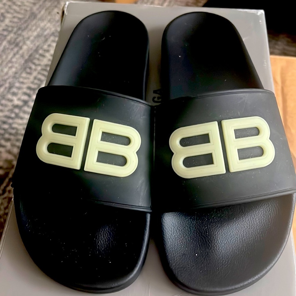 Balenciaga slides